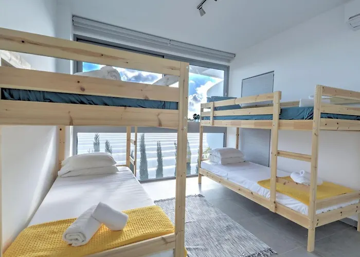 Limni Dyo - Luxurious Contemporary 3 Bedroom With Sea Views And Hot * Paralimni