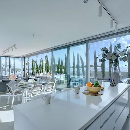 Villa Chivon Aq Wp8 Villa Paralimni