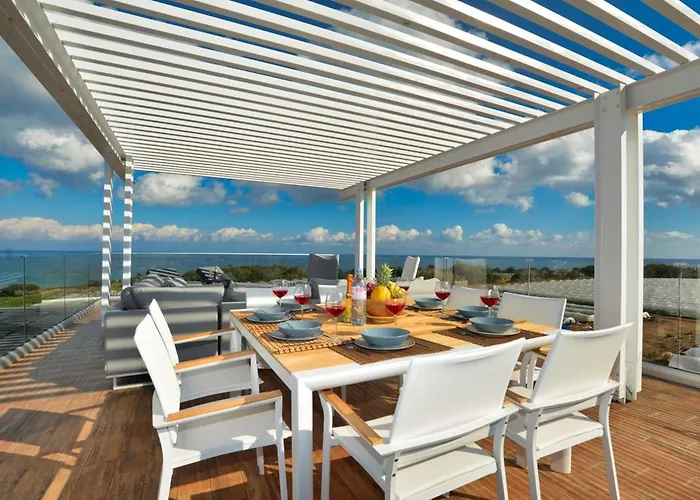 Vila Limni Dyo - Luxurious Contemporary 3 Bedroom With Sea Views And Hot *