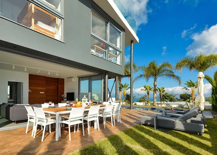 Limni Dyo - Luxurious Contemporary 3 Bedroom With Sea Views And Hot * Paralimni